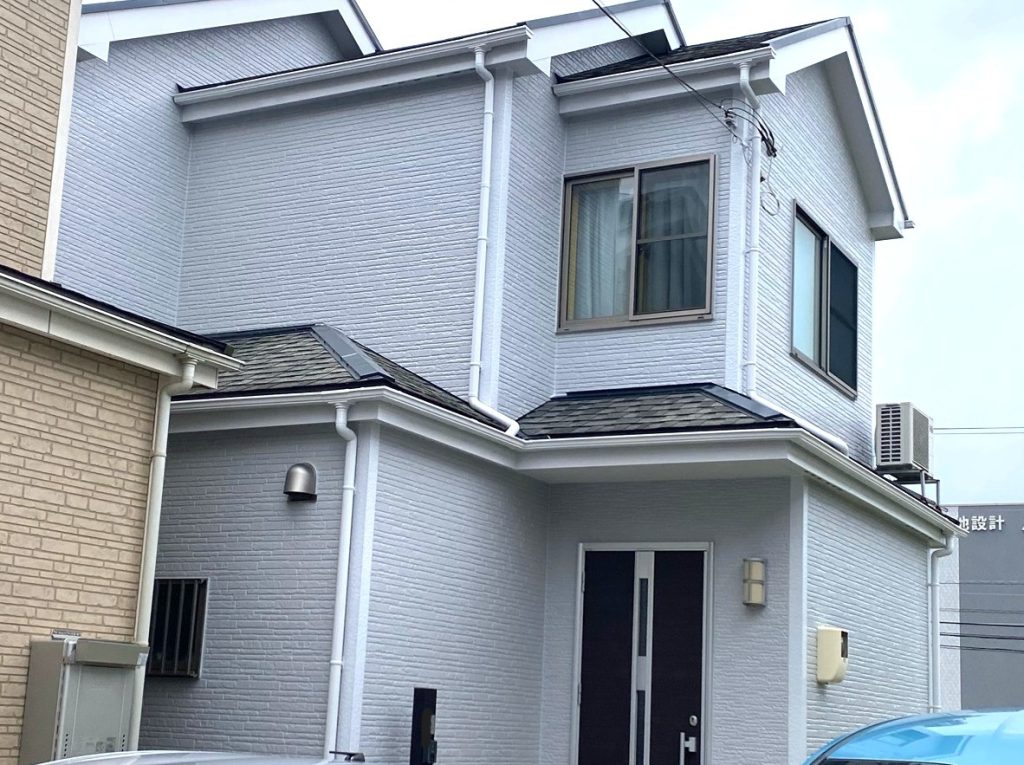 鎌ヶ谷市東中沢 築13年1回目の外壁塗装・給湯器交換工事(サイディング・アスファルトシングル)